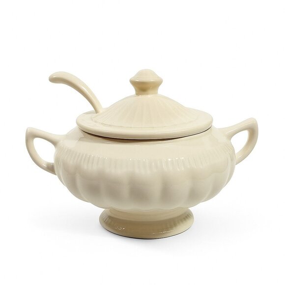 Ironstone Soup Tureen with Landle California US Pottery Vintage White Ceramic Mi - Picture 1 of 16